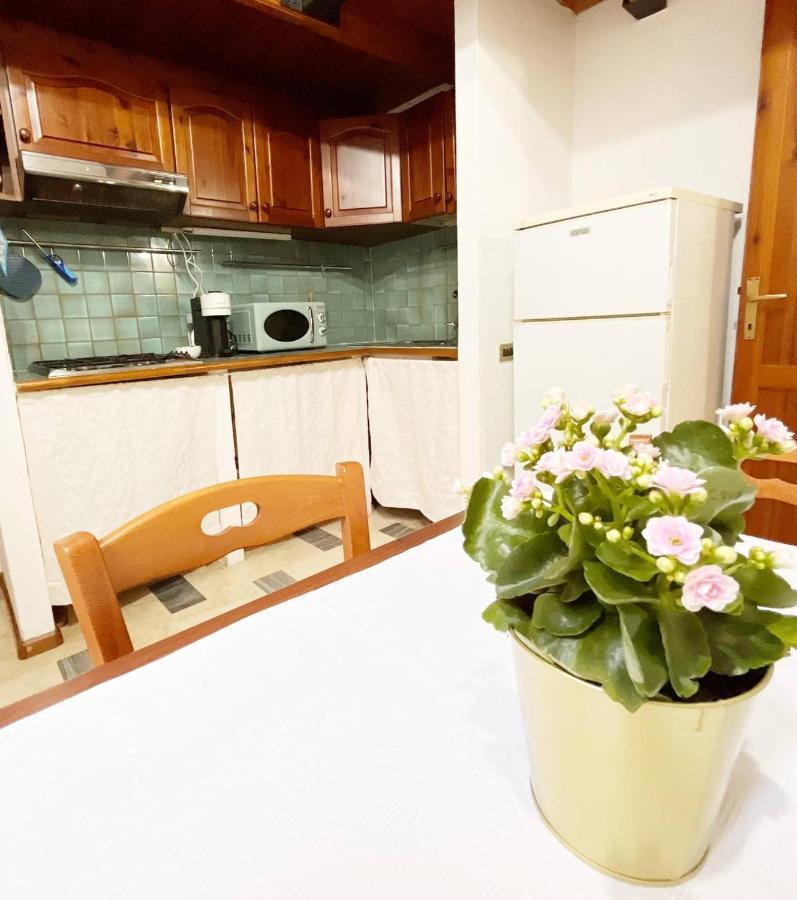 Domus Myoho Apartman Cagliari Kültér fotó