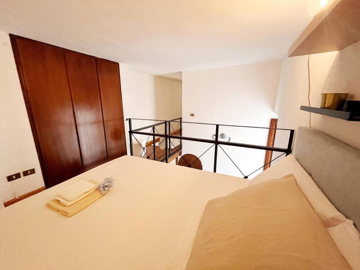 Domus Myoho Apartman Cagliari Kültér fotó
